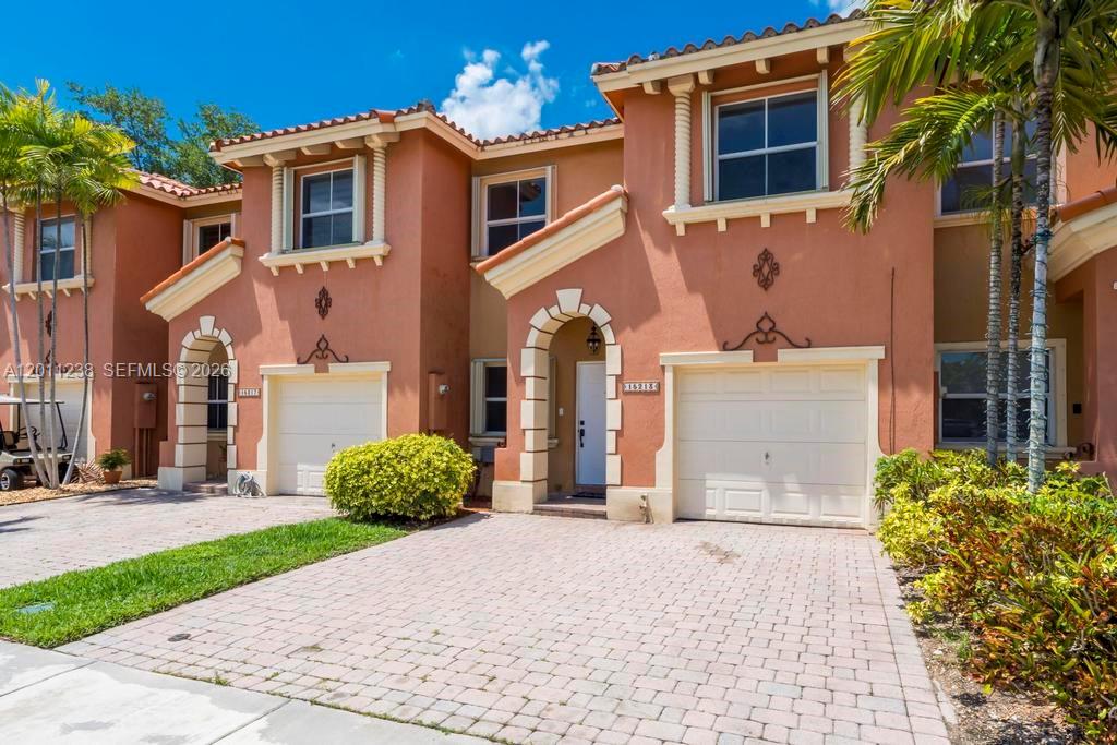 15213 30th Ter Unit , Miami, Florida 33185