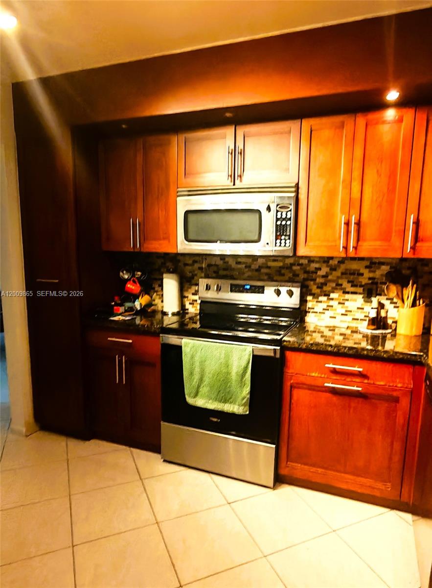Property photo # 8