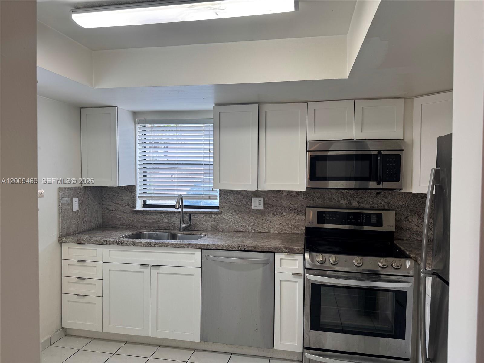 Property photo # 6