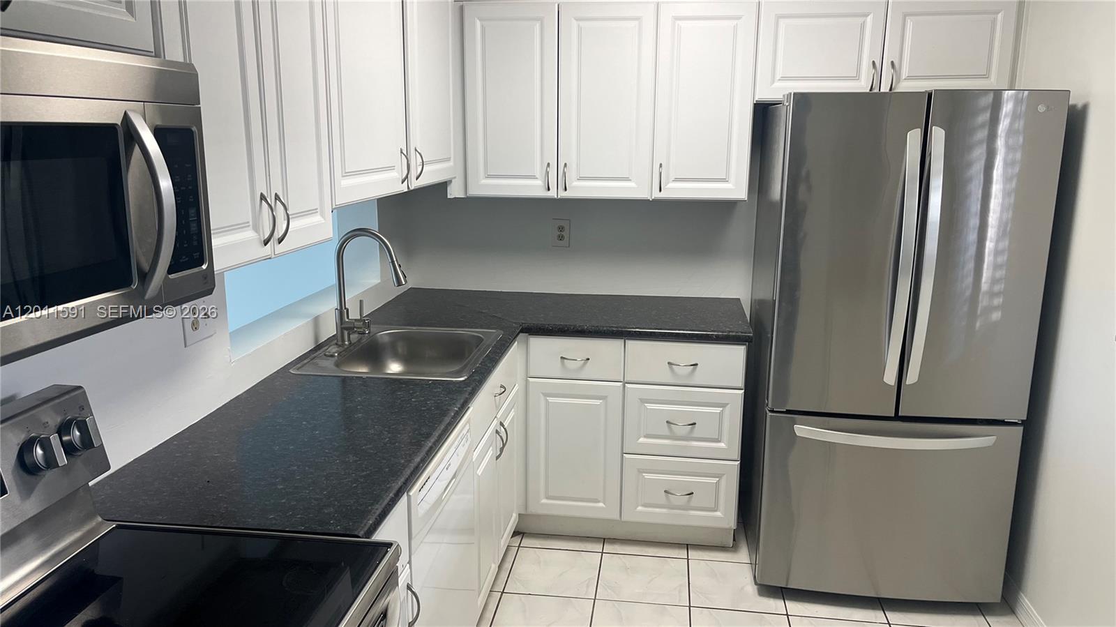 Property photo # 9