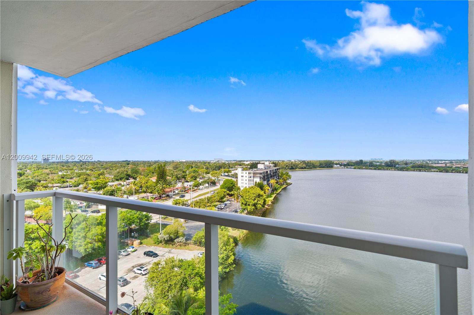 Buckley Towers Condo - Ea