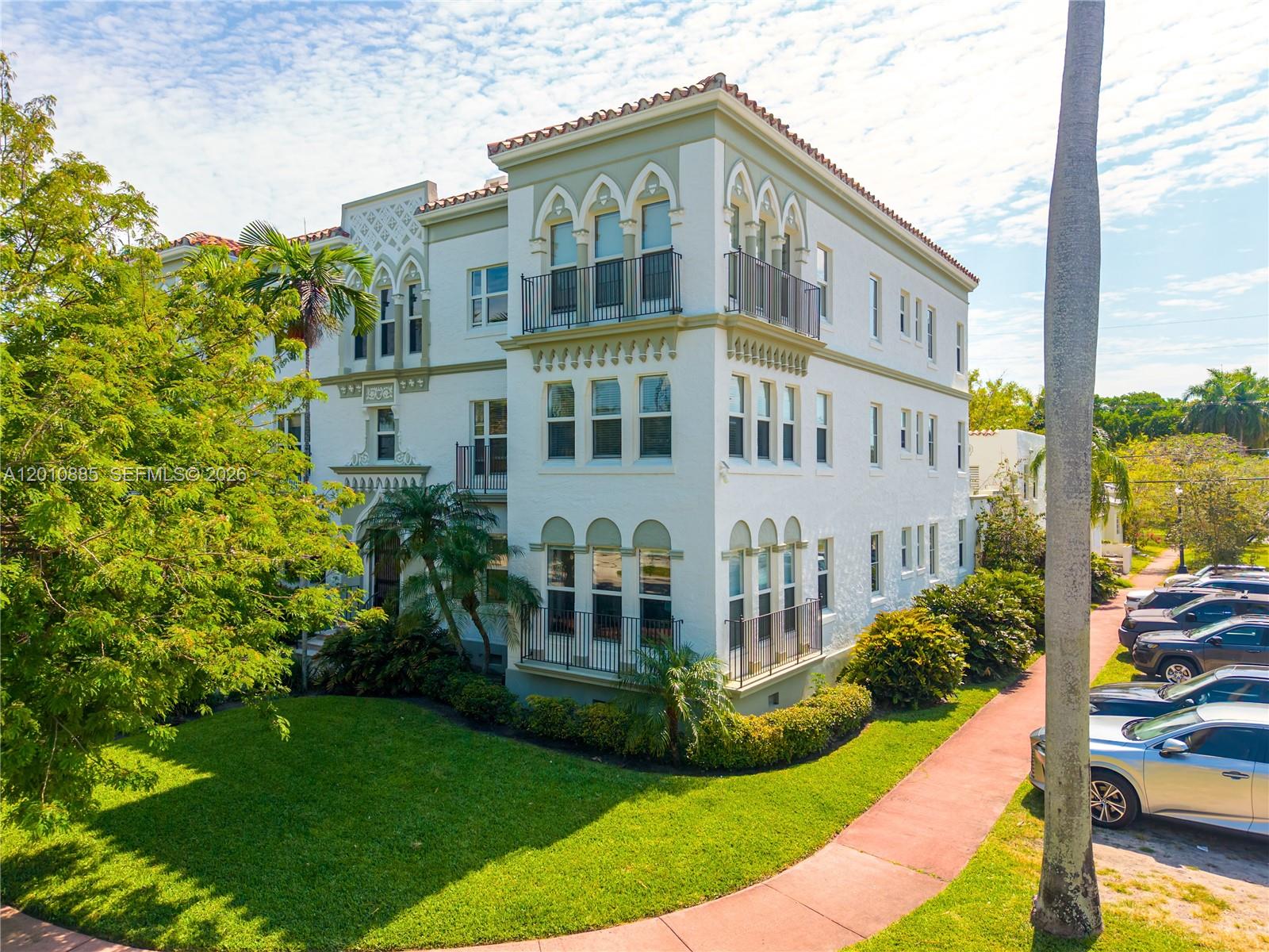 Homes for sale in Miami Beach, FL | 4501 Prairie Ave, Miami Beach, FL 33140 | Houzeo