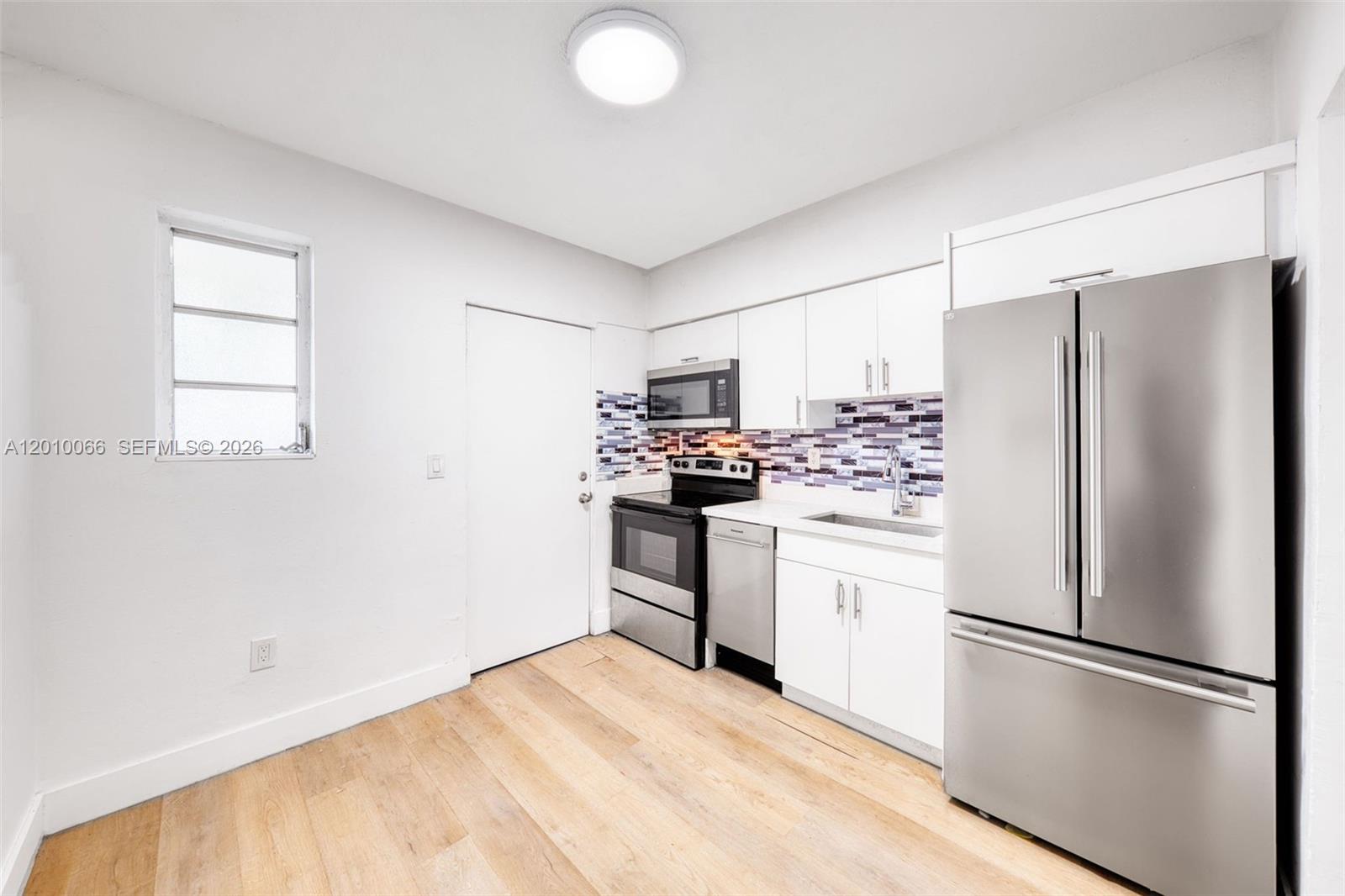 Property photo # 6