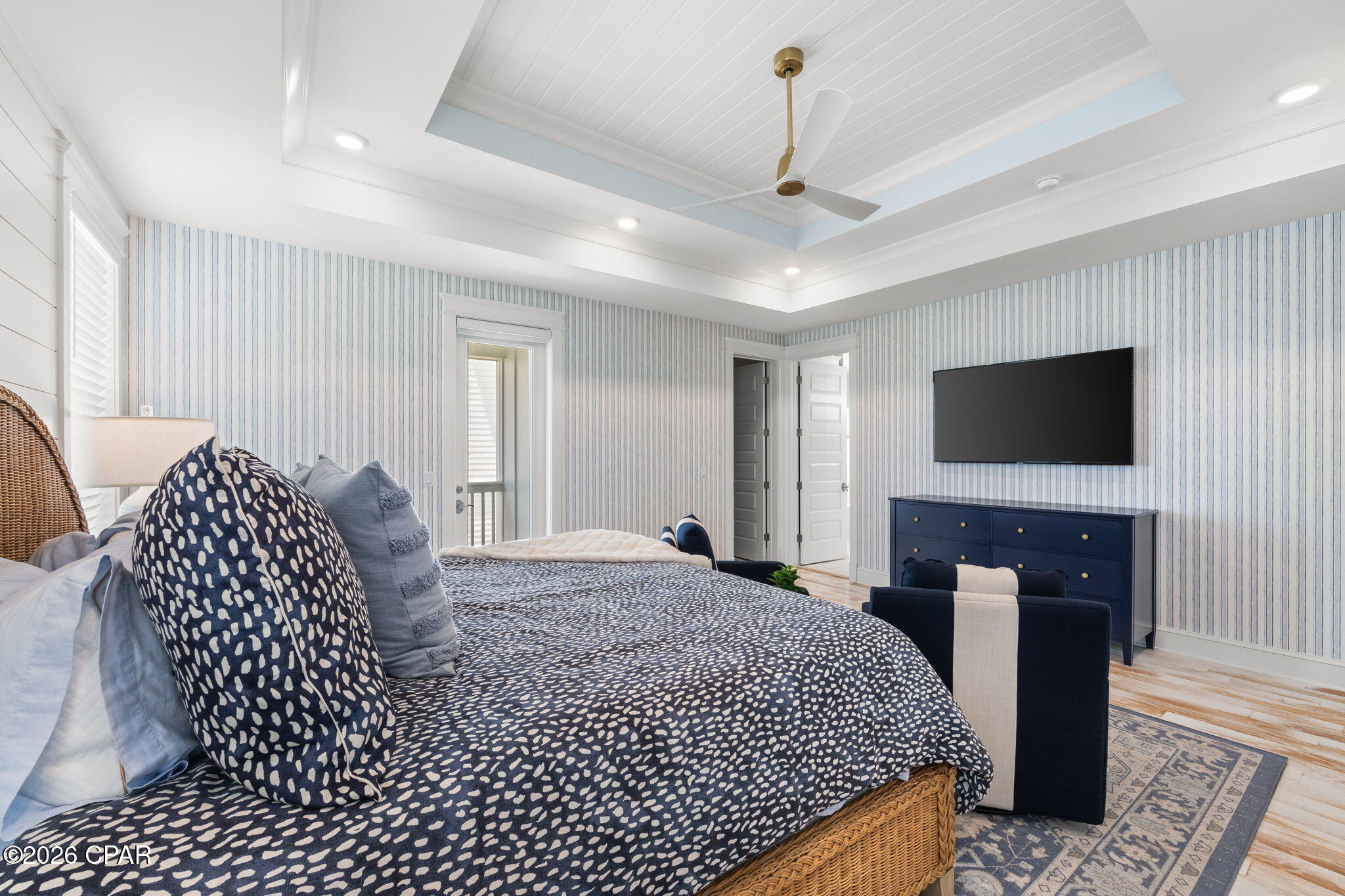 Listing photo id 23 for 56 Candlehouse Lane