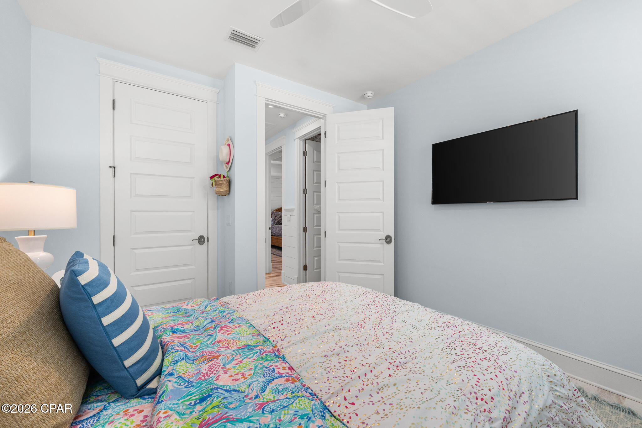 Listing photo id 36 for 56 Candlehouse Lane