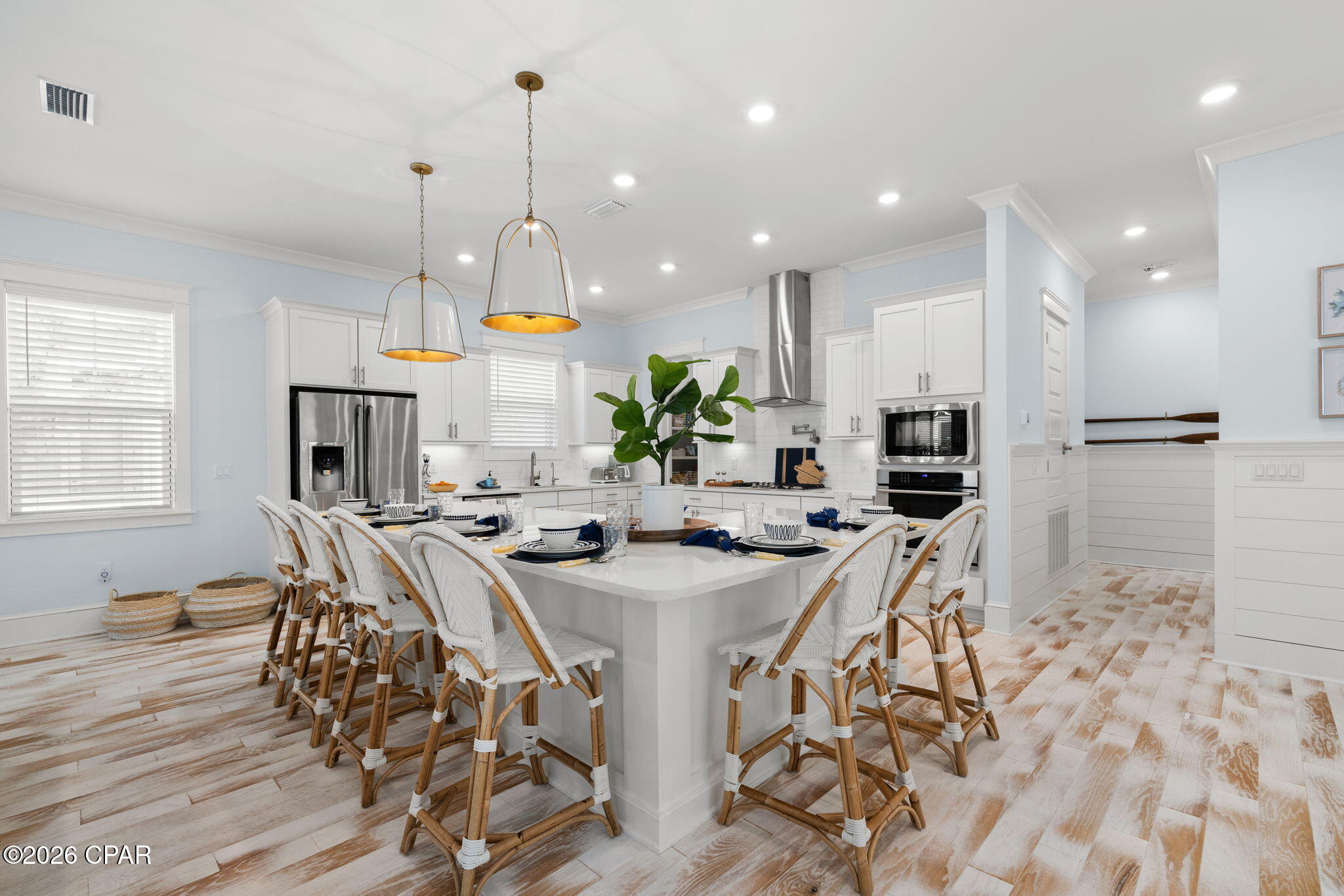 Listing photo id 9 for 56 Candlehouse Lane