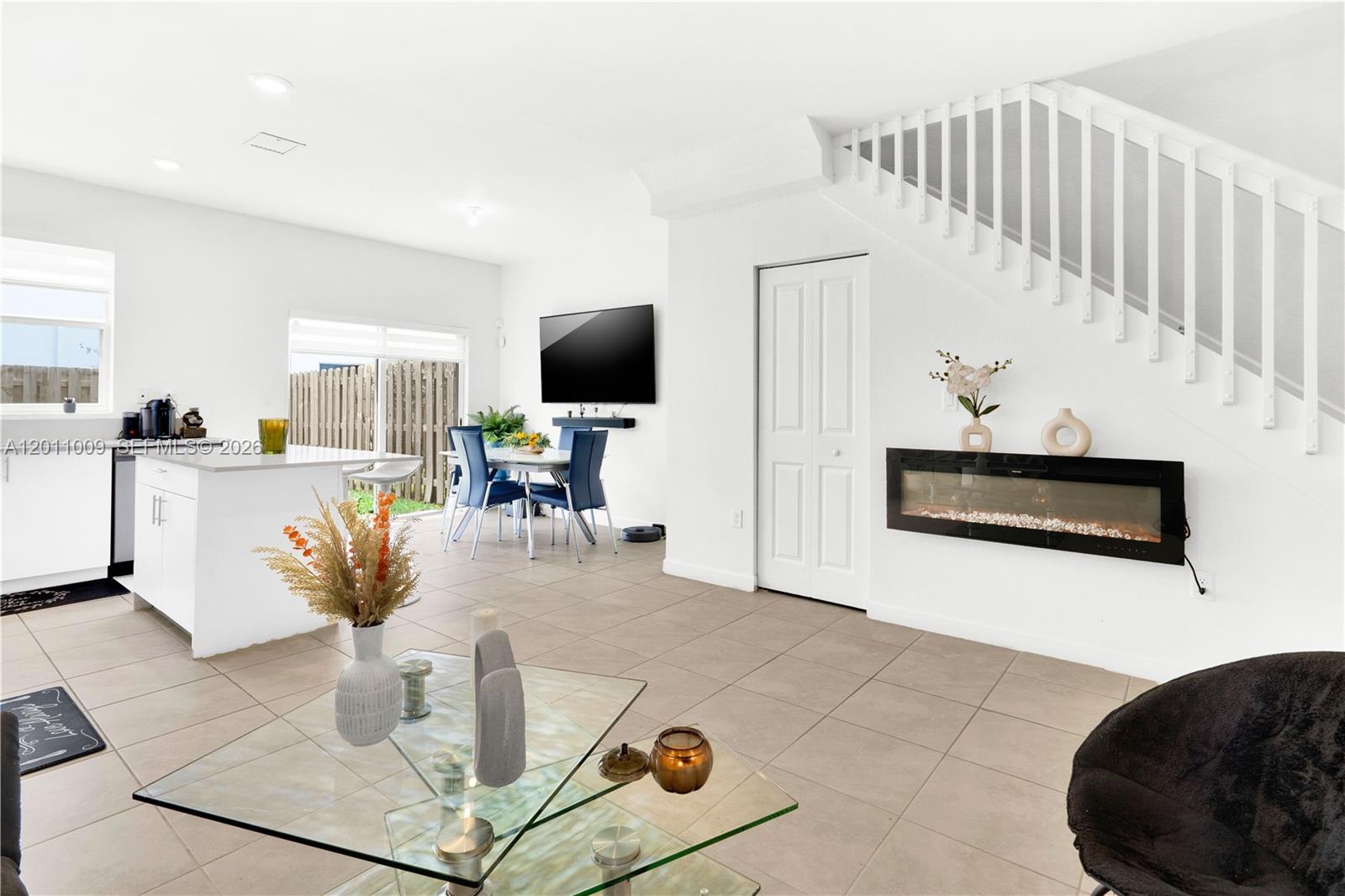 Property photo # 8
