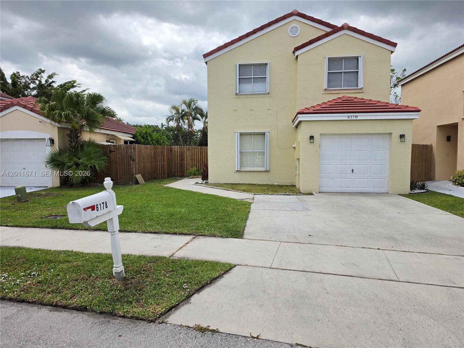 Property photo # 0
