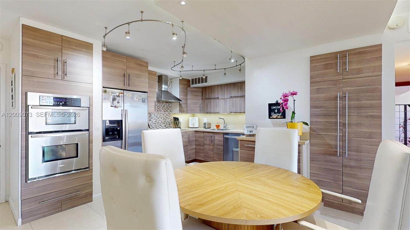 Property photo # 9