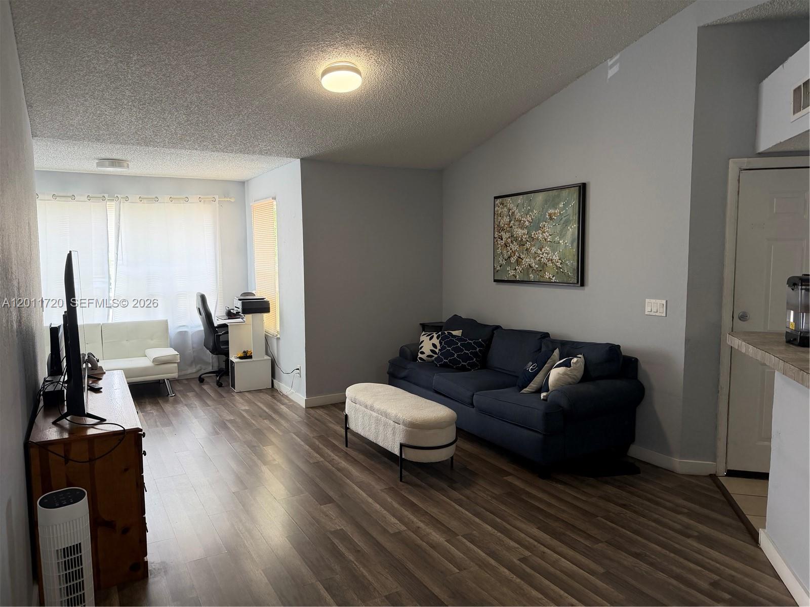 Property photo # 0
