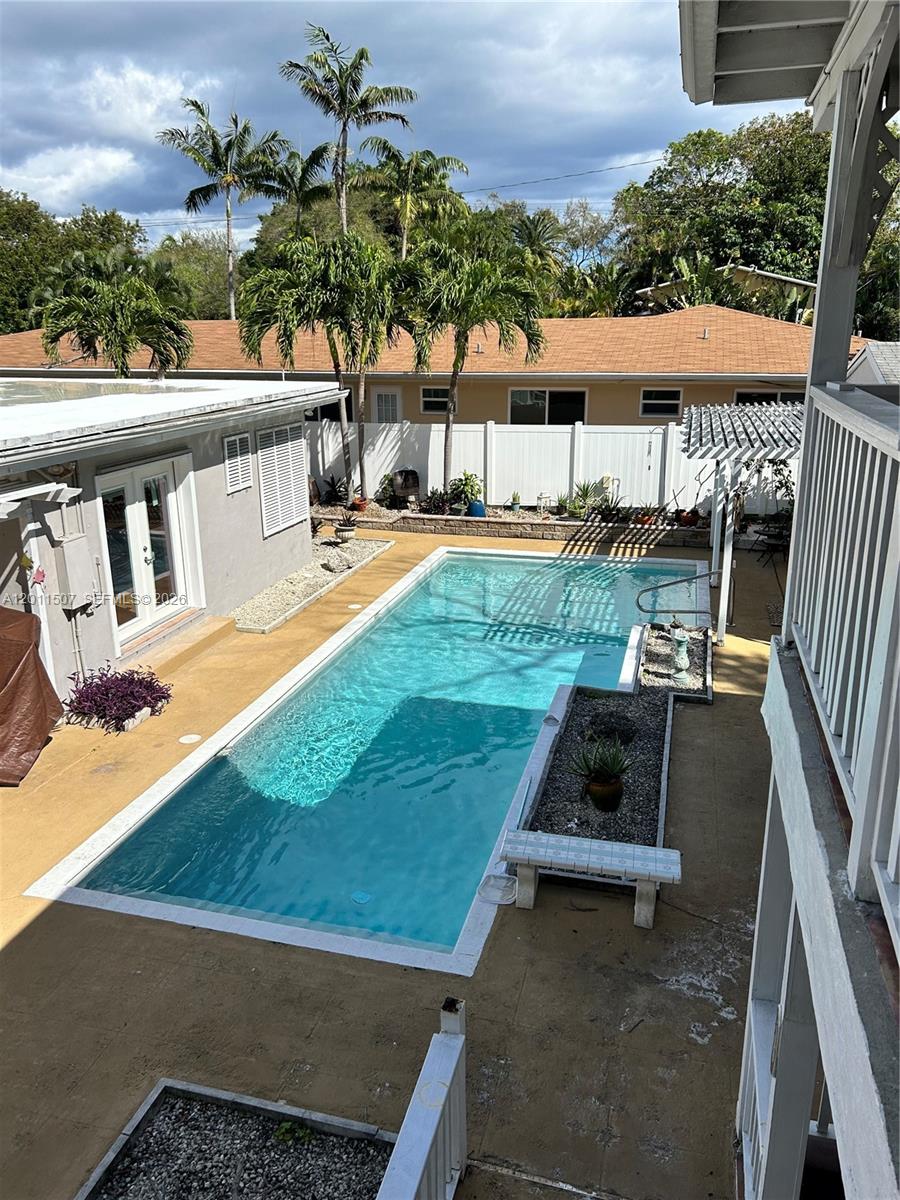 Property photo # 2