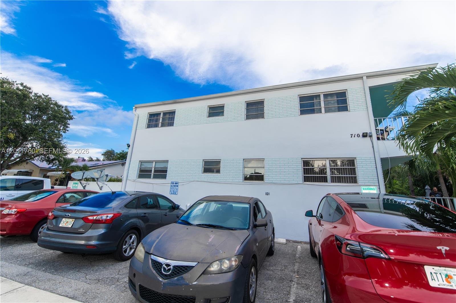Property photo # 0