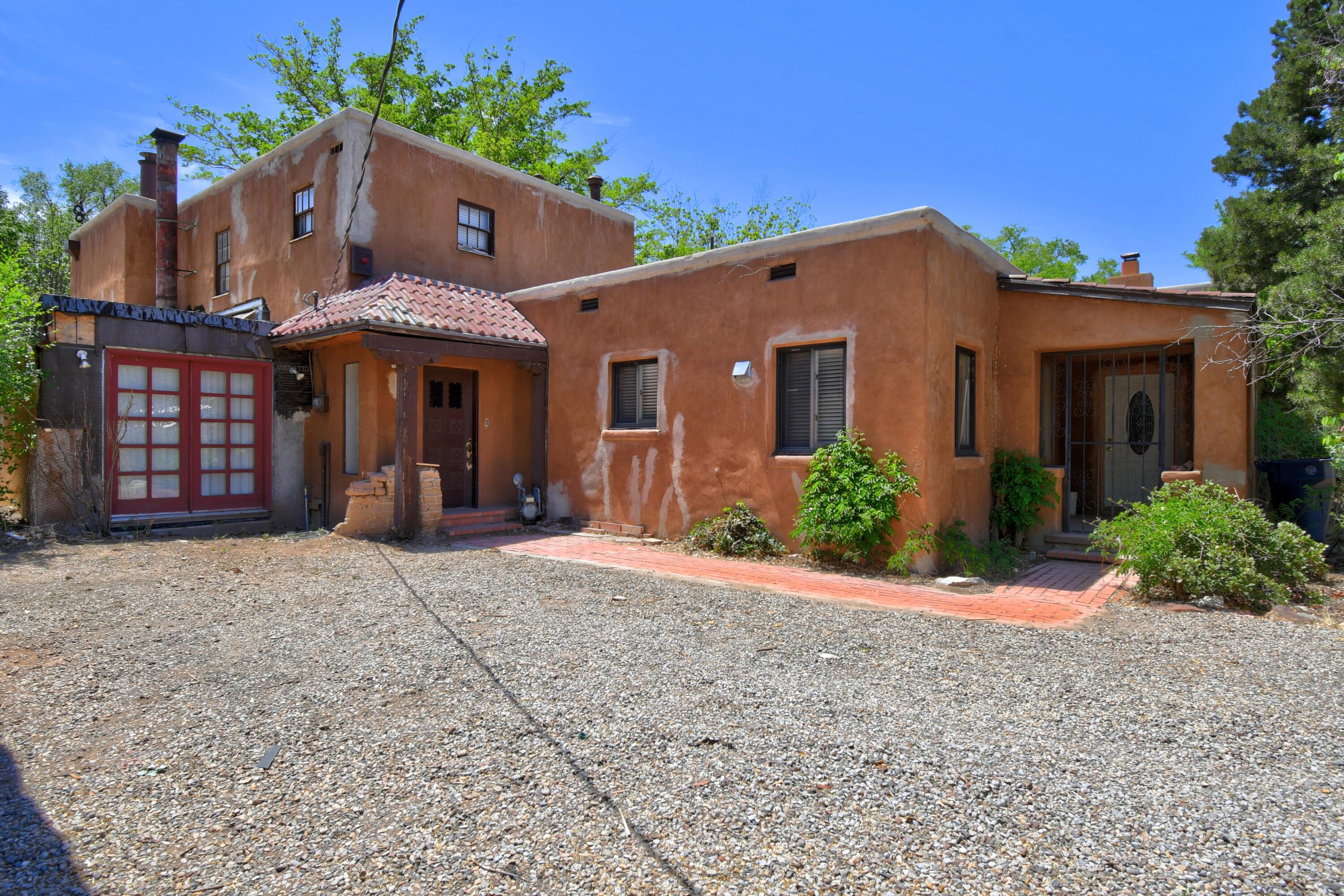 2nd image of 2440 Campbell Rd Nw, Albuquerque, NM 87104 | MLS# 1102786