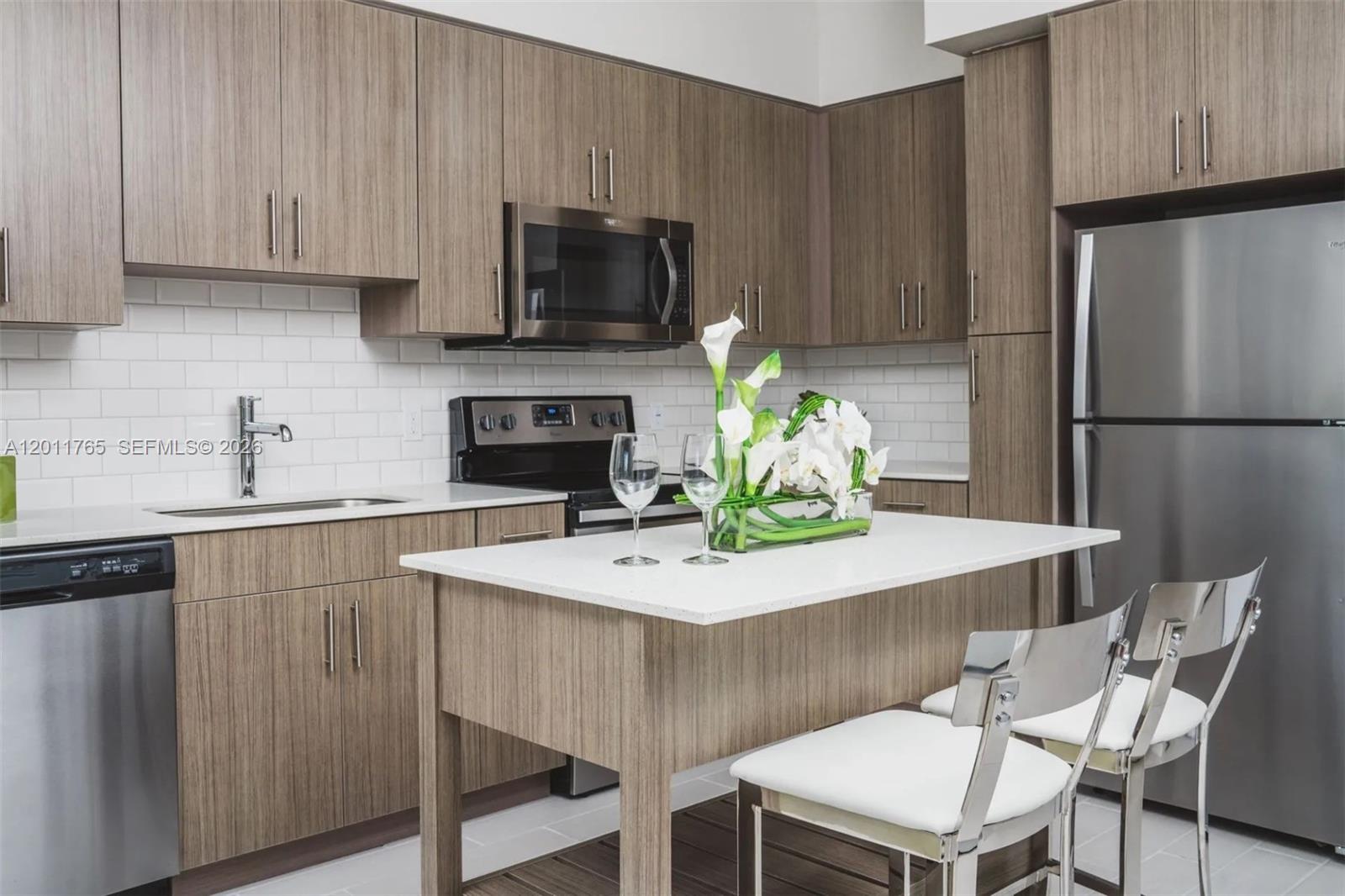 Property photo # 9