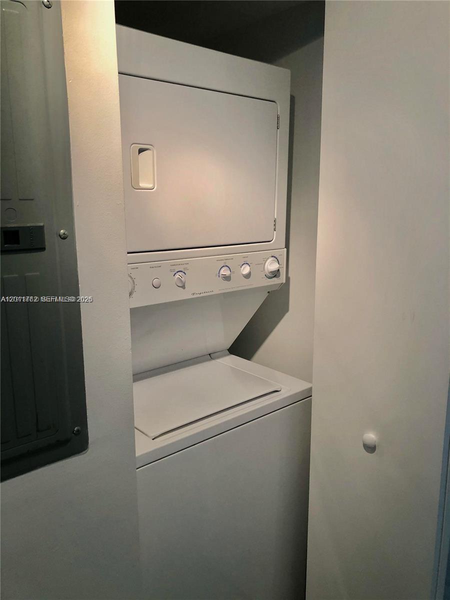 Property photo # 9