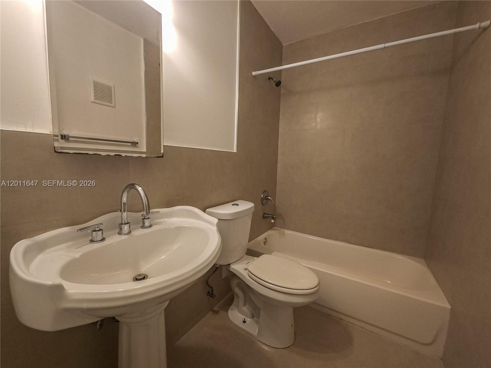 Property photo # 7