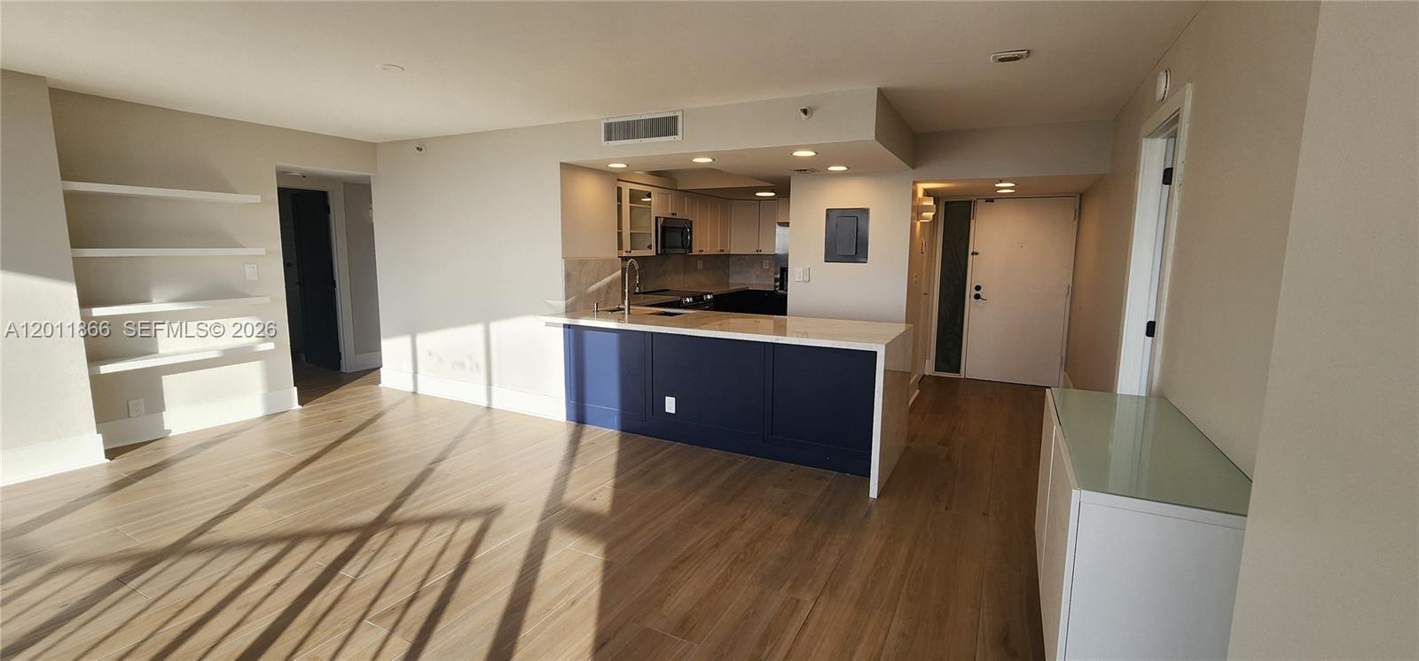 Property photo # 6