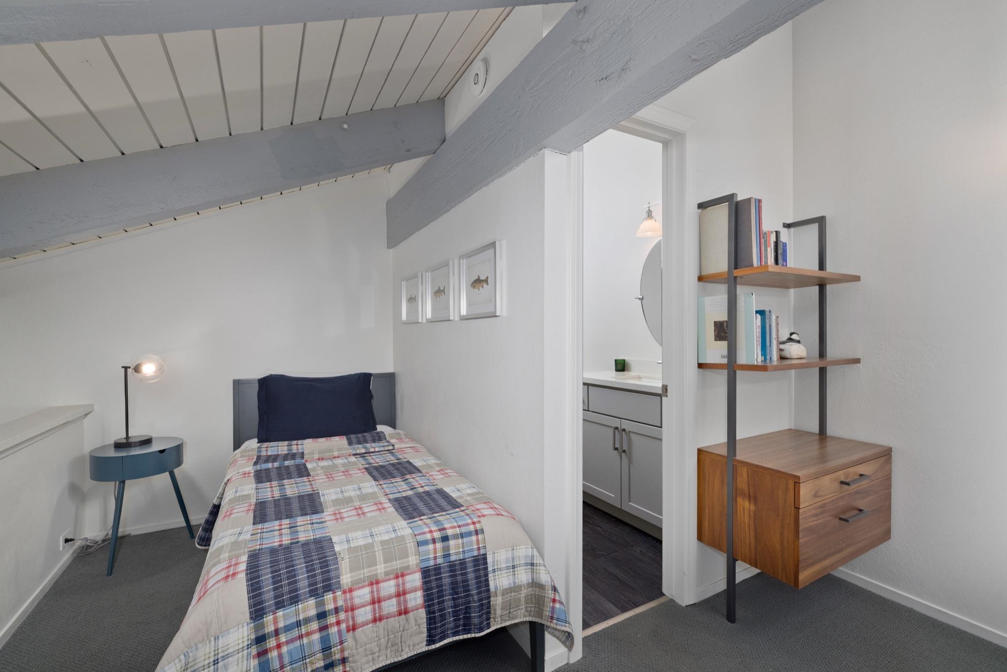 25 Lee #112 Road 112