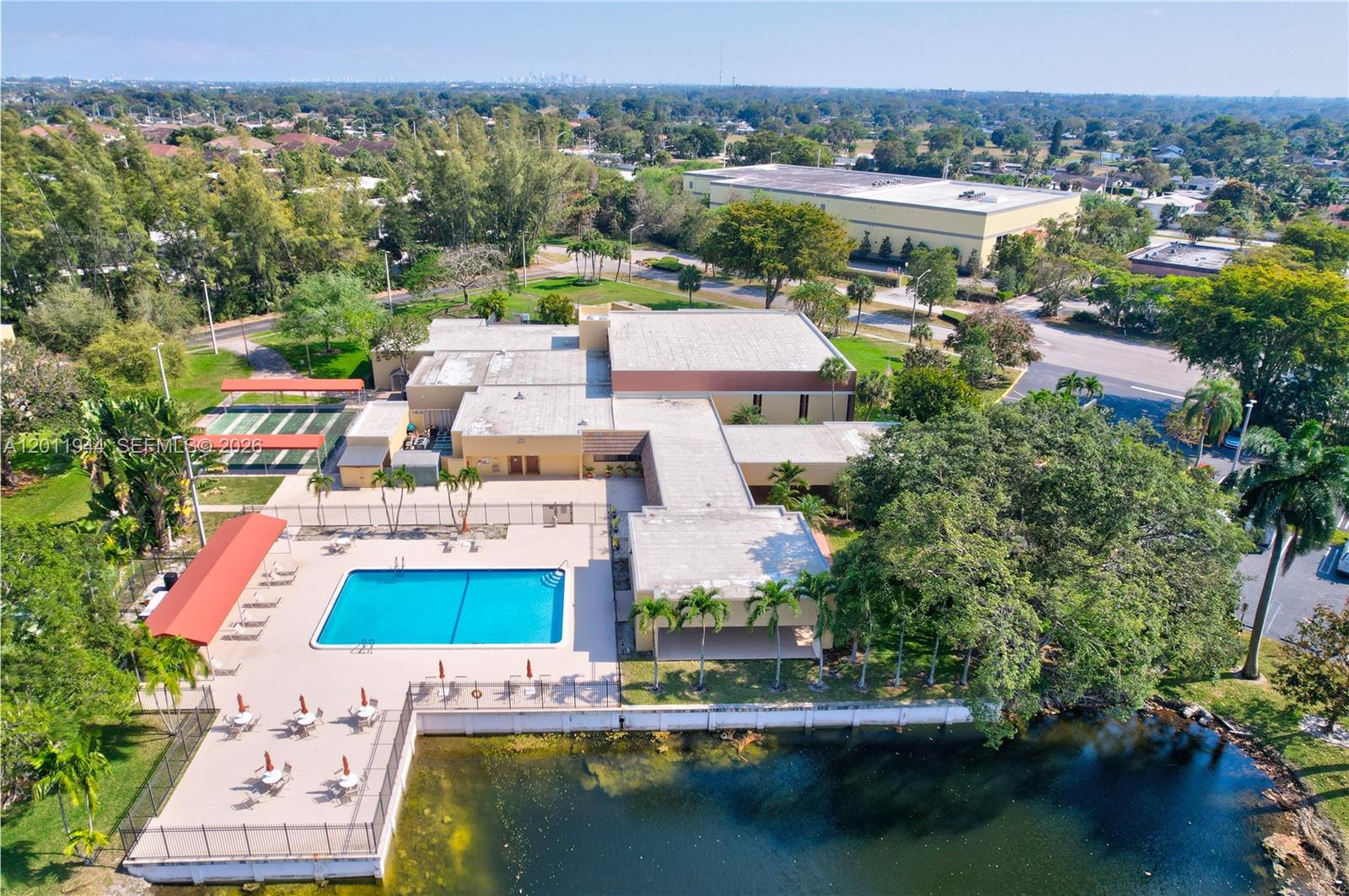 Property photo # 4