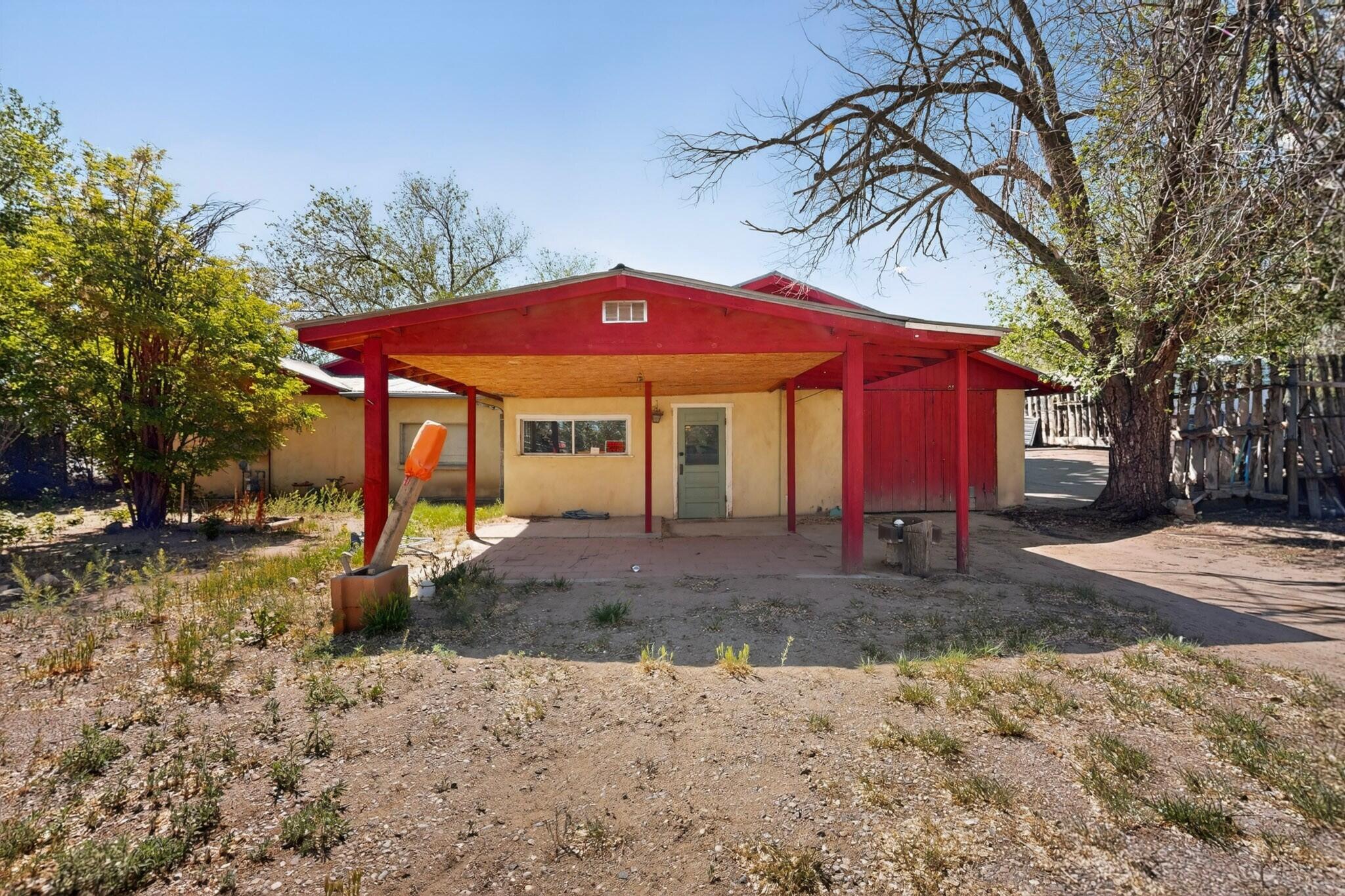Homes for sale in Espanola, NM | 19309 Us Hwy 285, Espanola, NM 87532 | MLS# 1102818