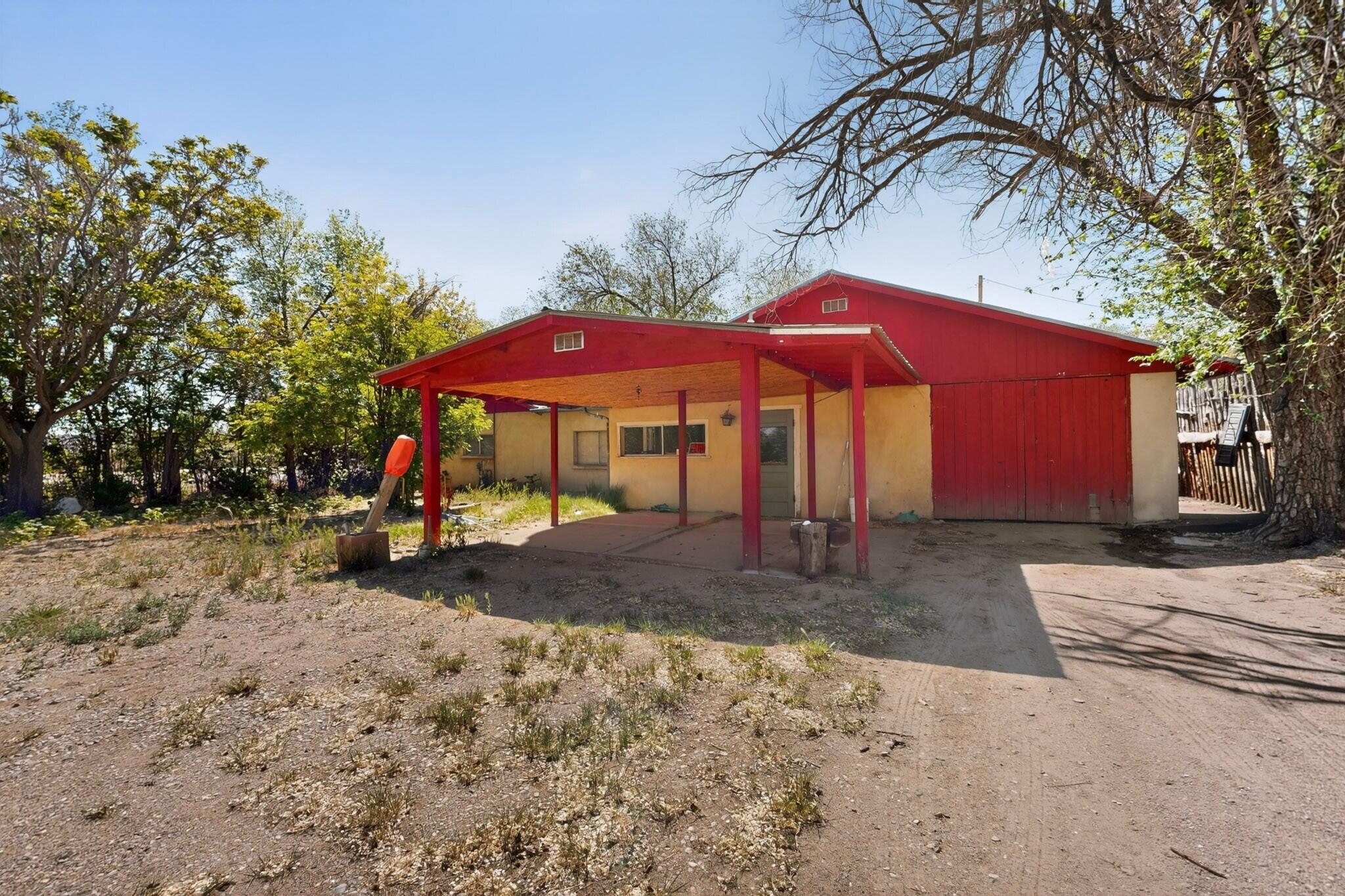 Homes for sale in Espanola, NM | 19309 Us Hwy 285, Espanola, NM 87532 | MLS# 1102818