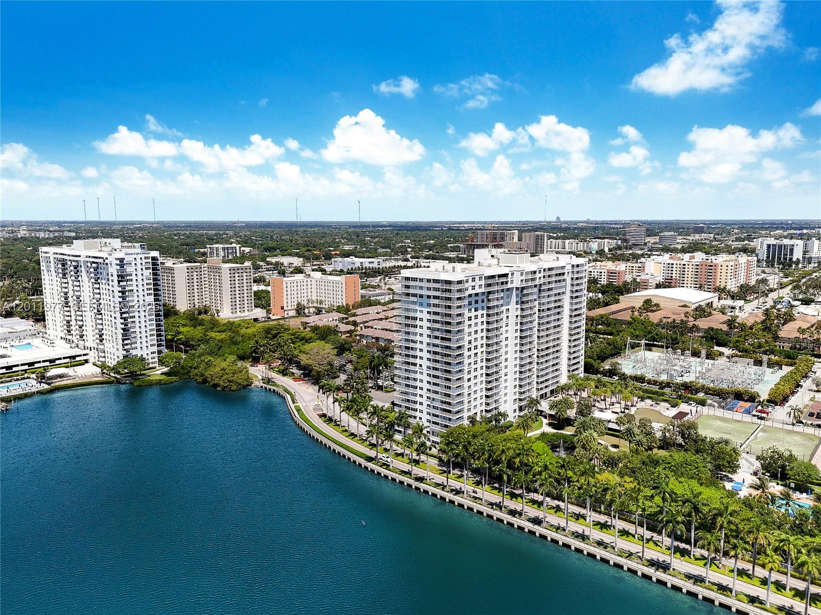 Homes for sale in Aventura, FL | 2801 Ne 183rd St #912W, Aventura, FL 33160 | MLS# A12011977