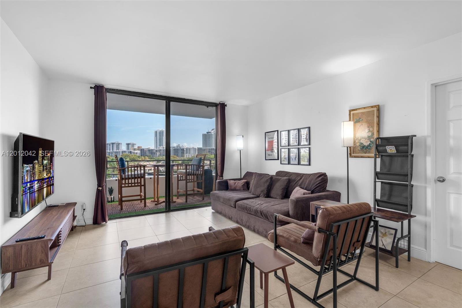 Property photo # 9