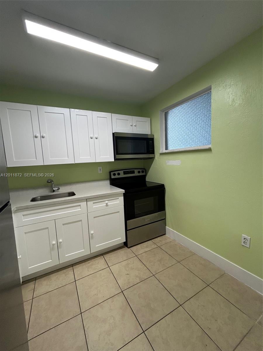 Property photo # 9