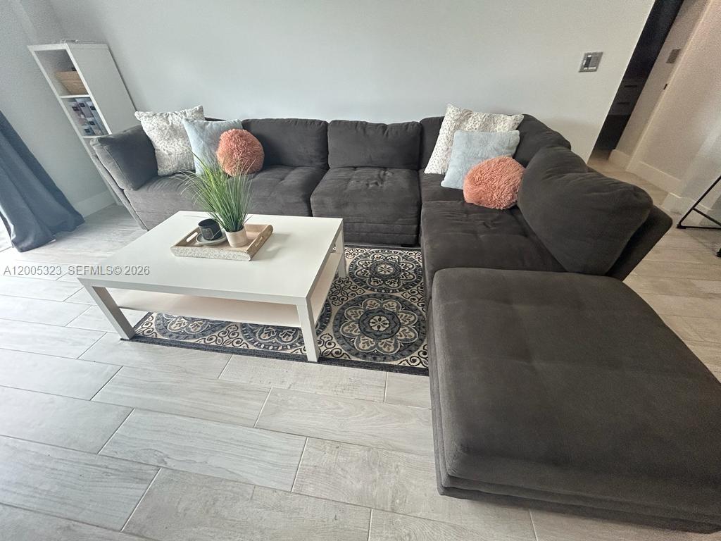 Property photo # 9