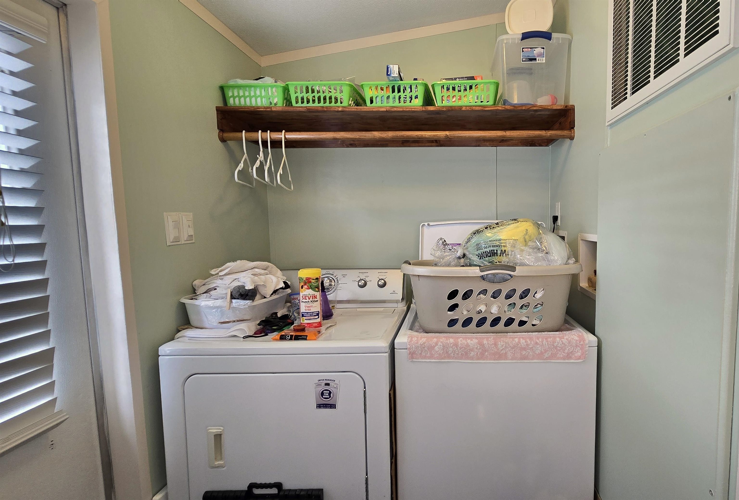 2611421 | Photo 21