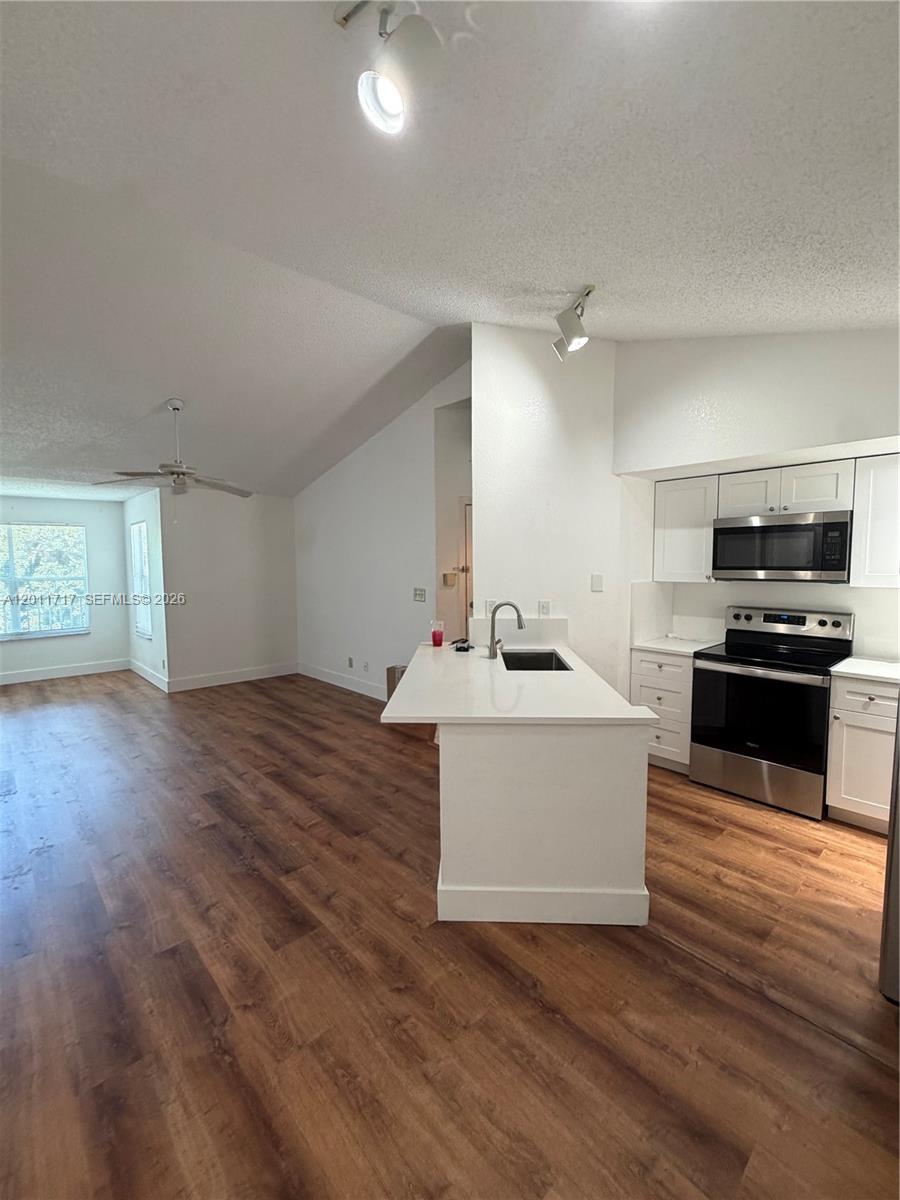 Property photo # 0