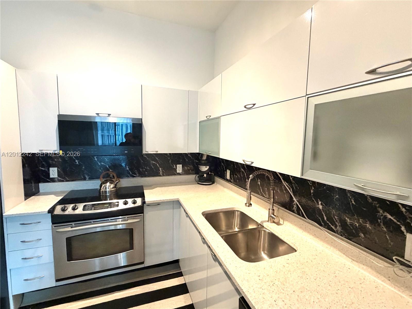 Property photo # 2