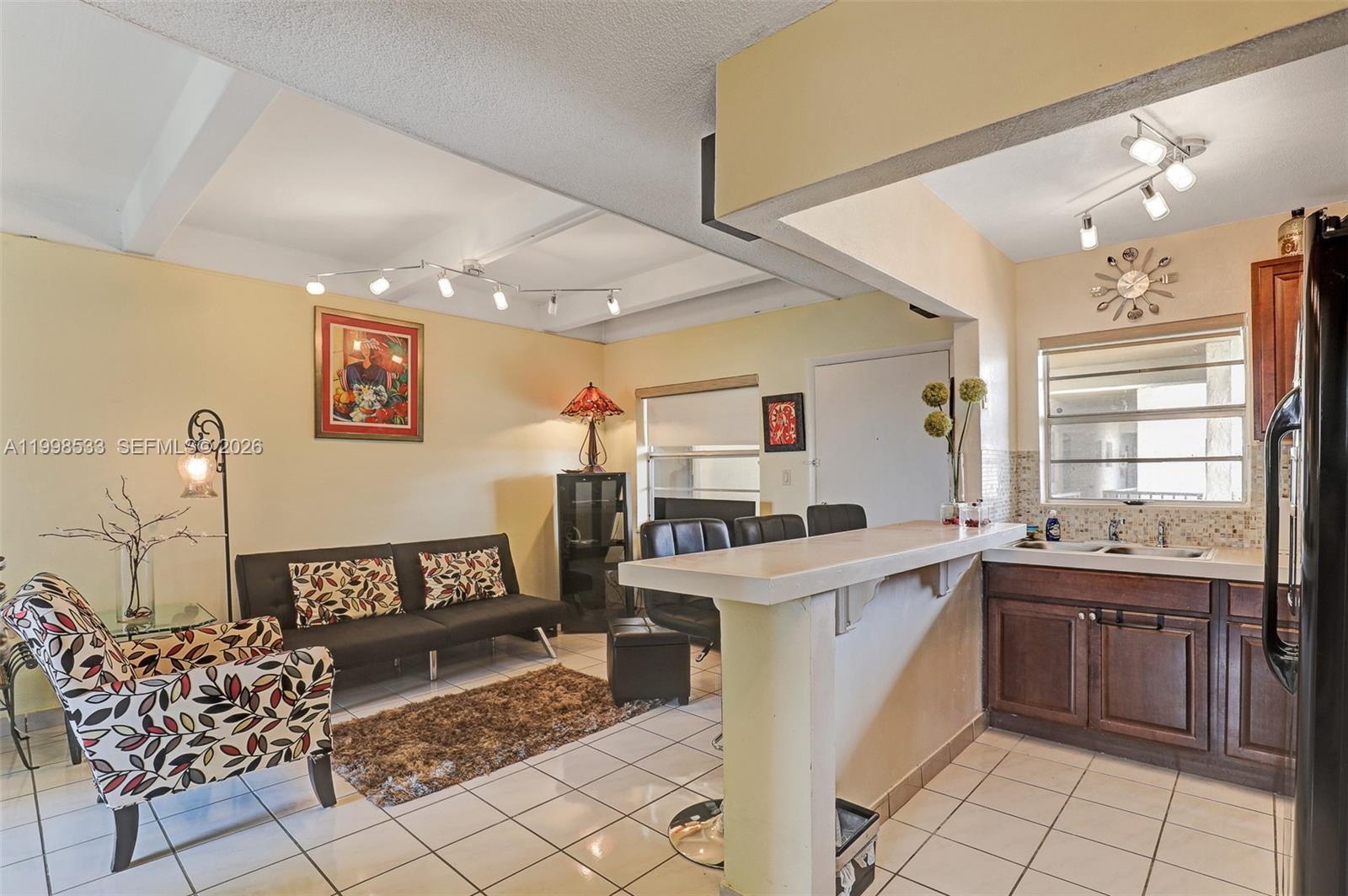 Property photo # 6
