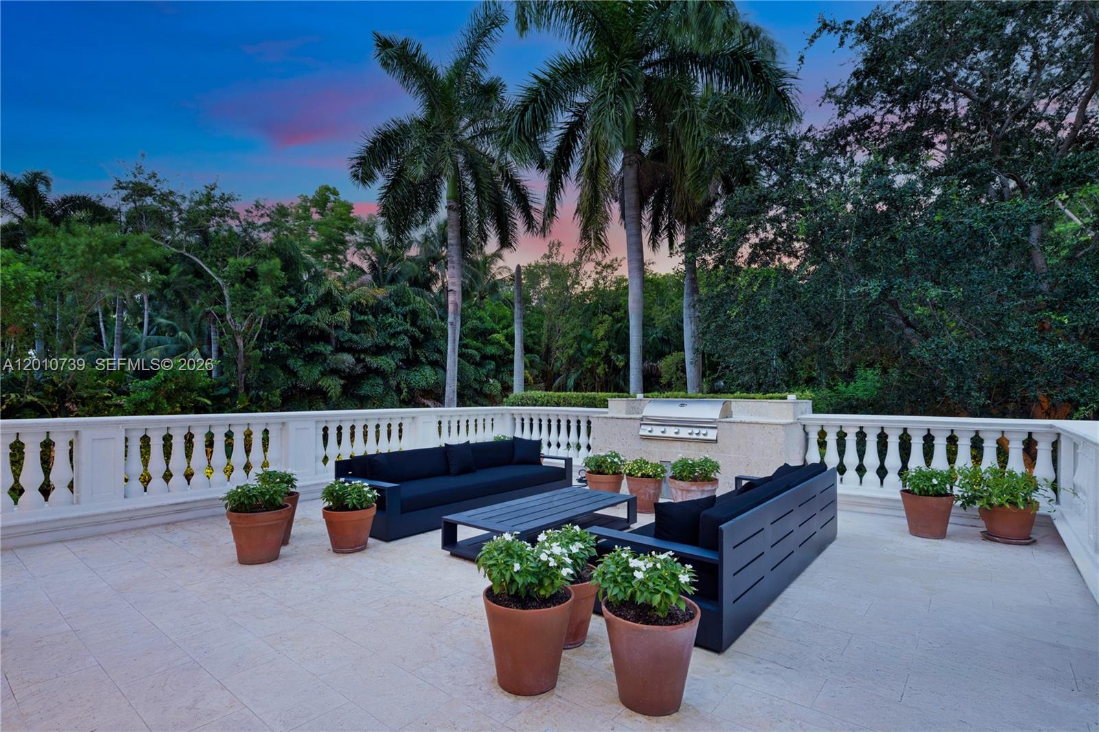 26 Tahiti Beach Island Rd