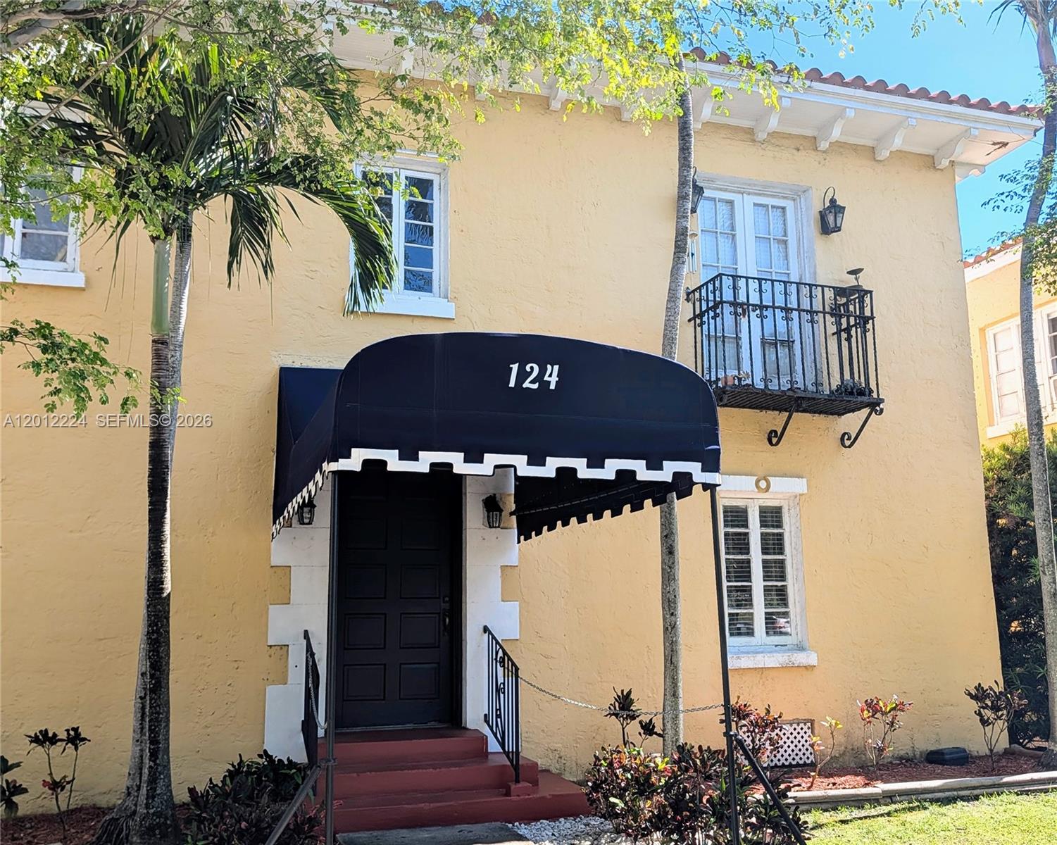Mendoza Condo
