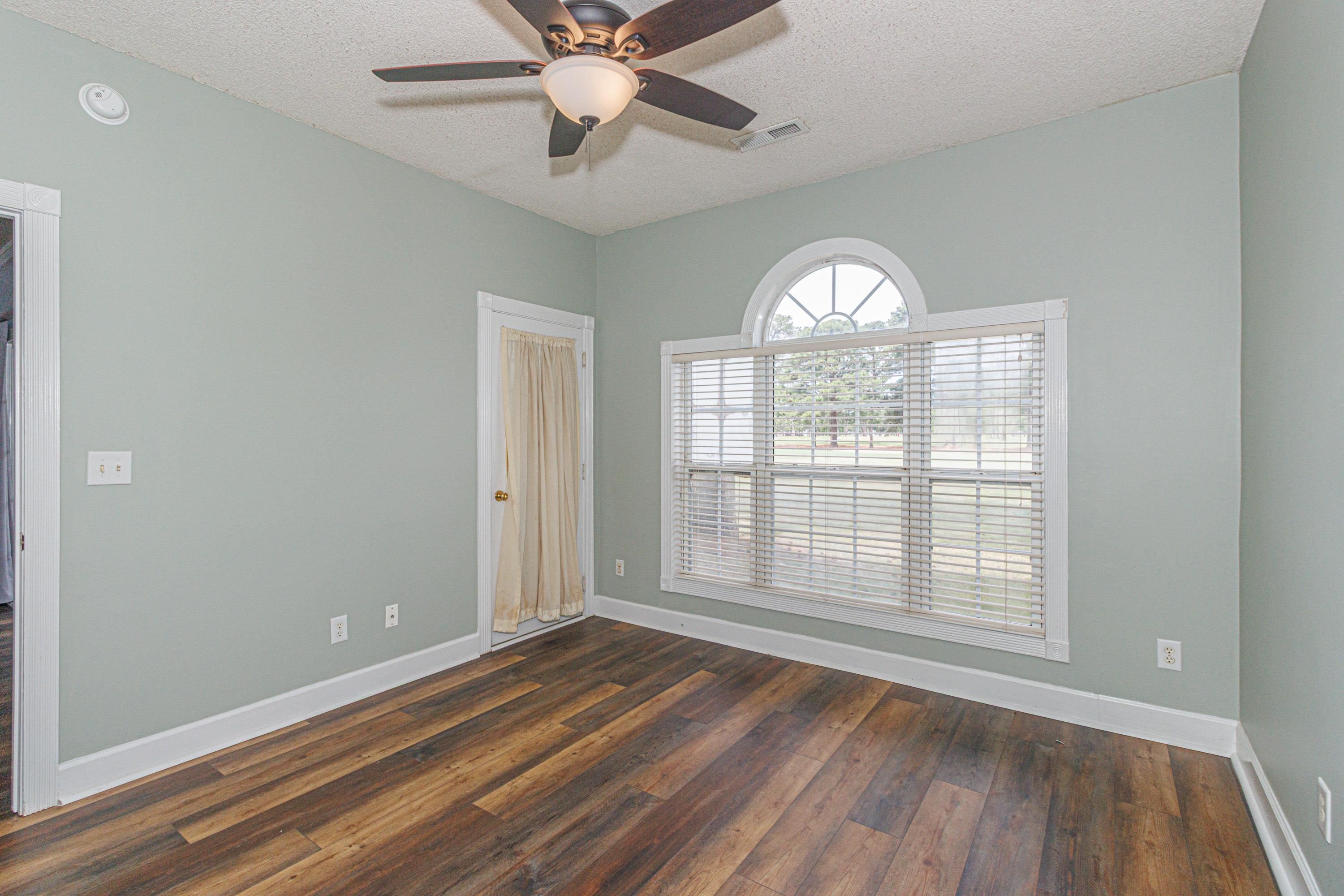 4627 Wild Iris Dr. 