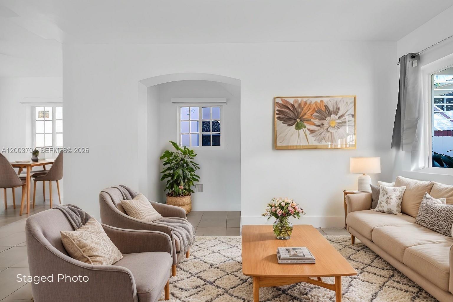 Marseilles Condo