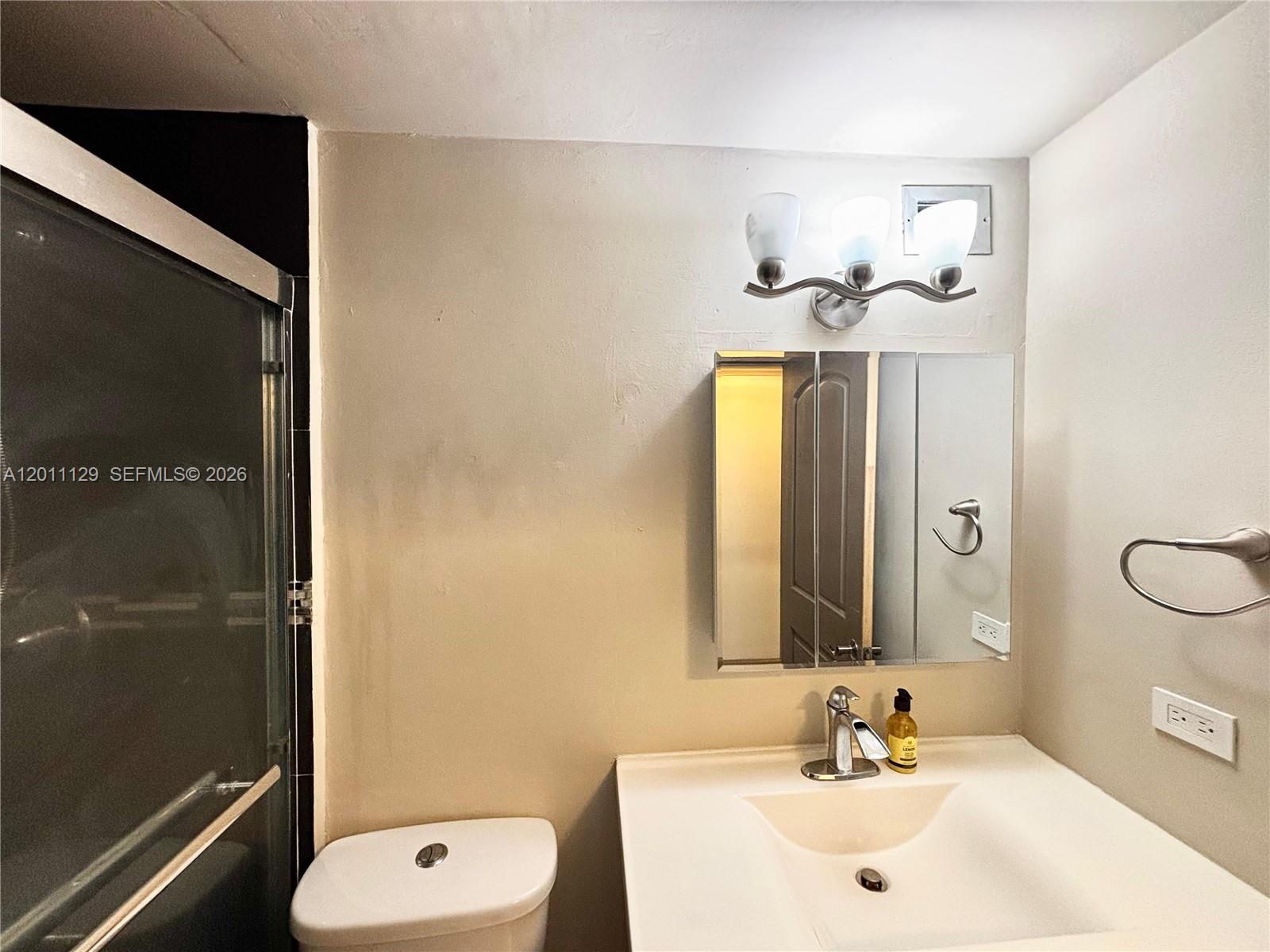 Property photo # 9
