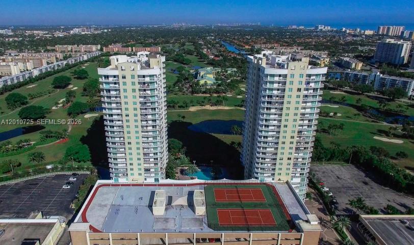 Duo Condominium East