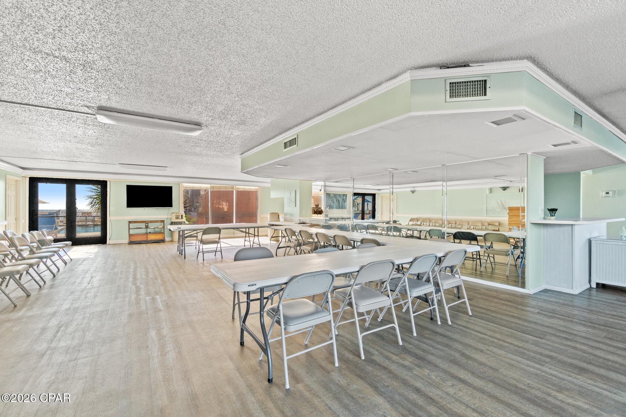 Image 56 For 5801 Thomas Drive 1319