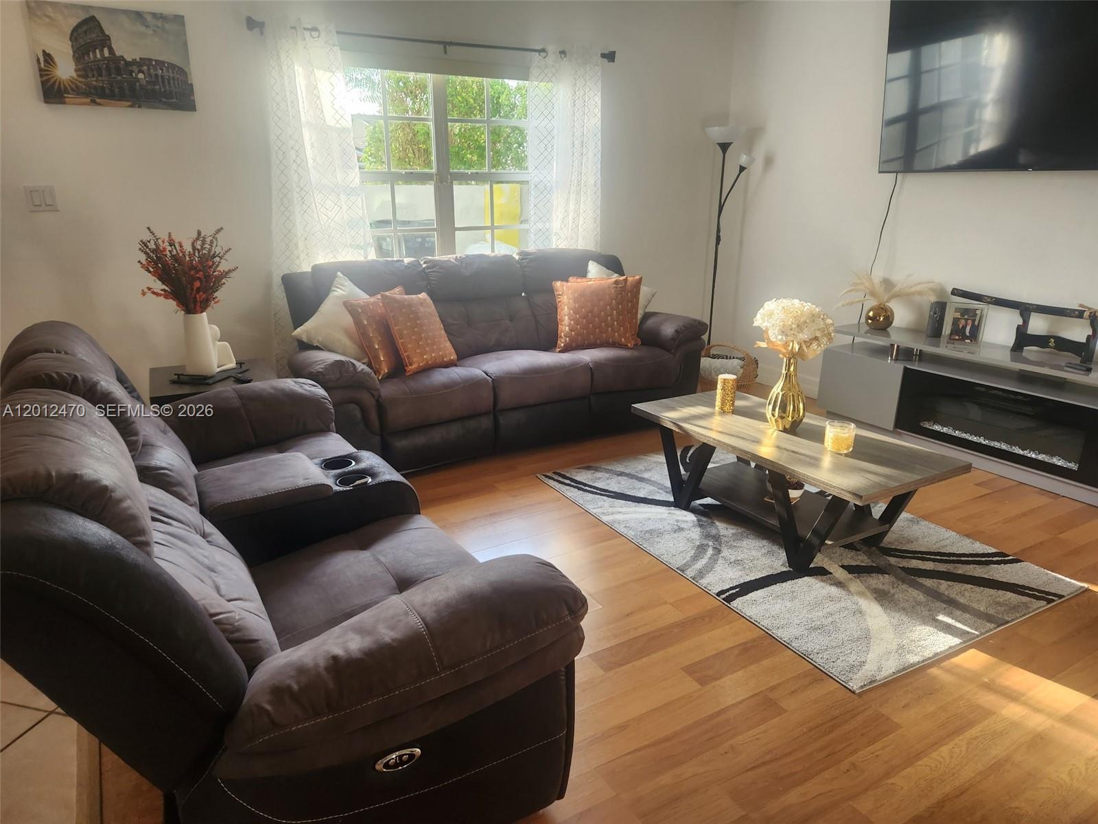Property photo # 2