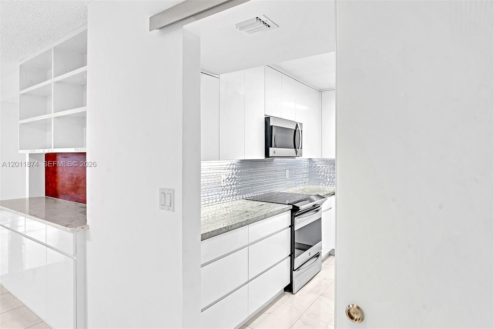 Property photo # 9