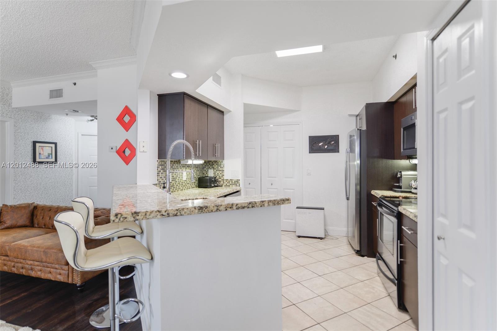 Property photo # 9