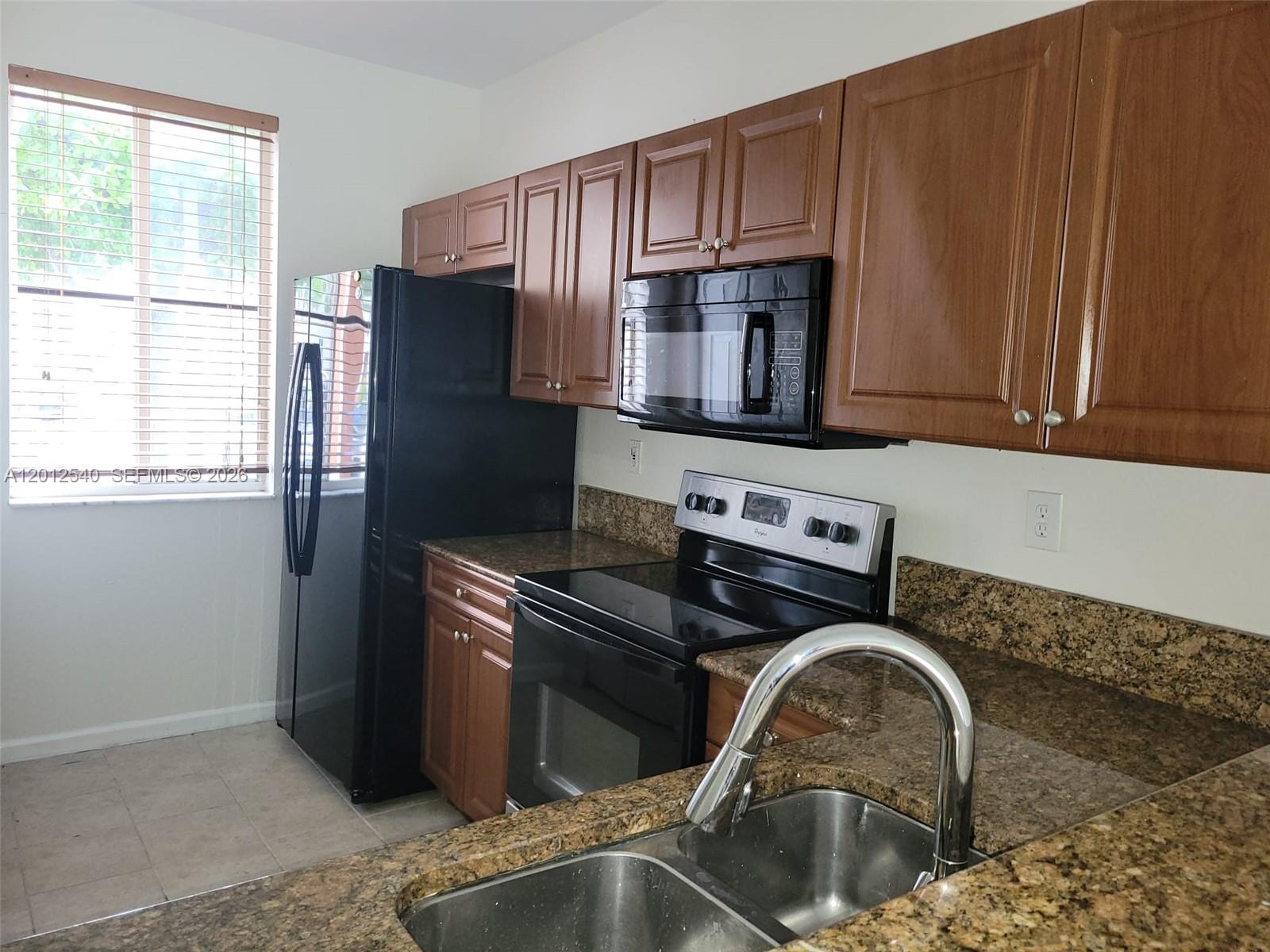 Property photo # 9