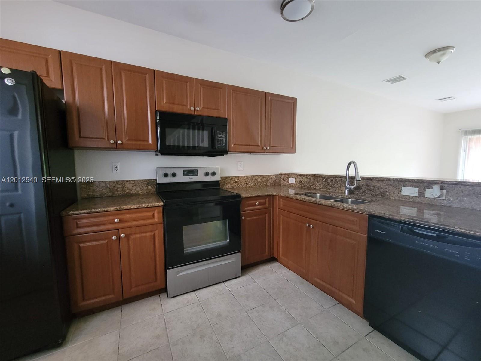 Property photo # 6