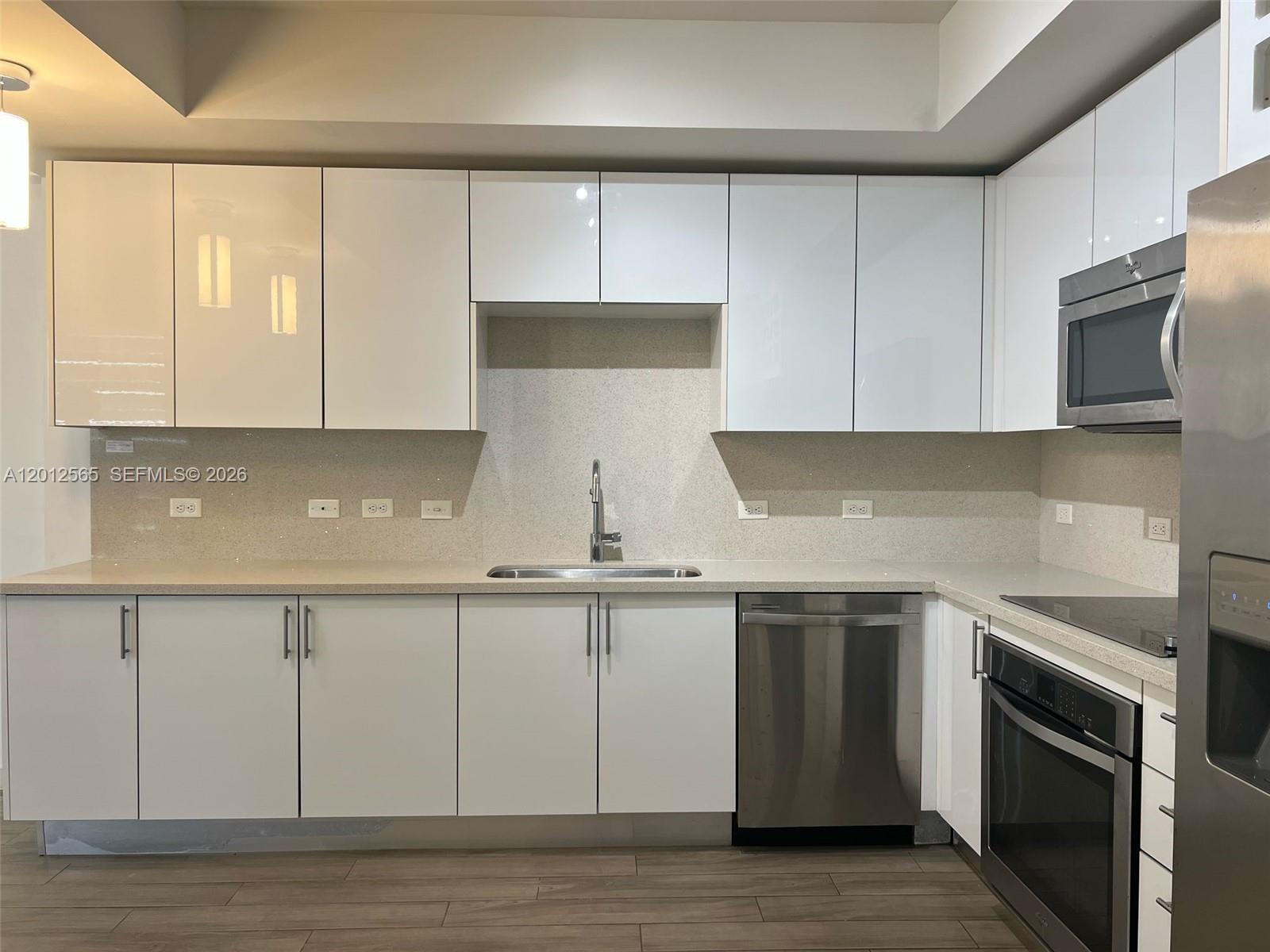 Property photo # 2