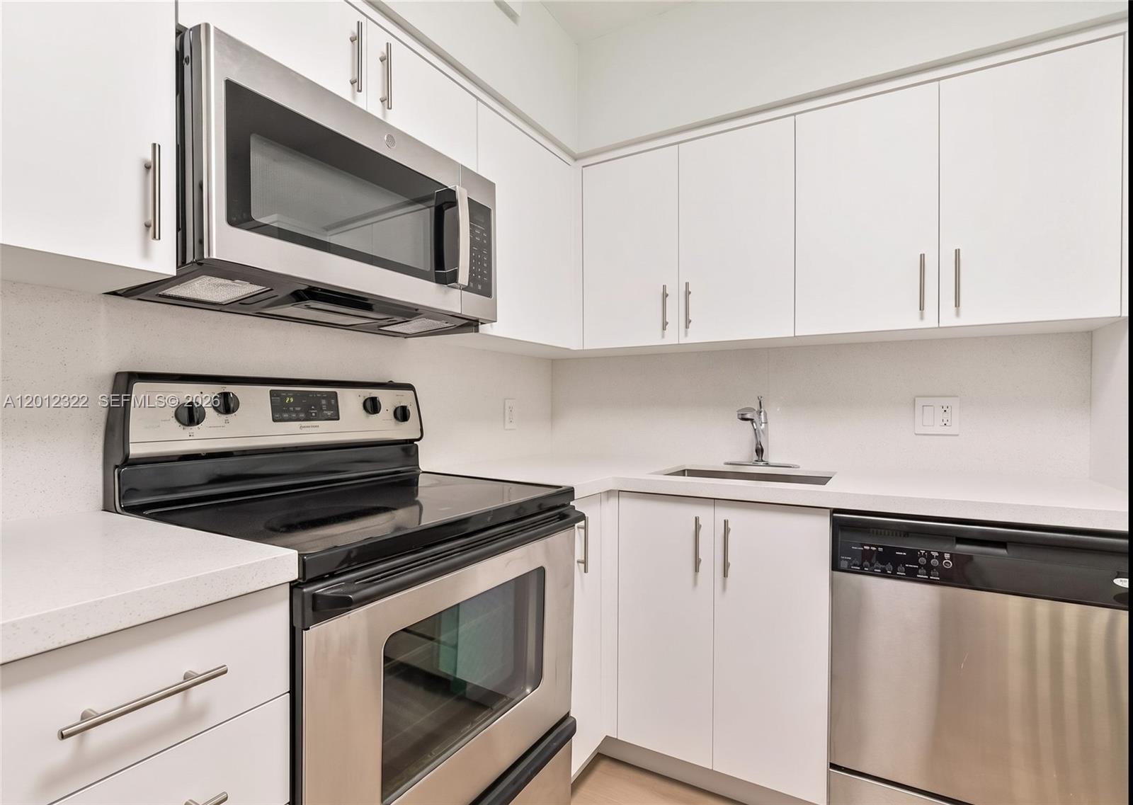 Property photo # 8