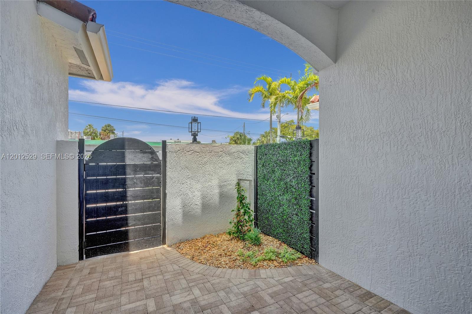 Property photo # 2