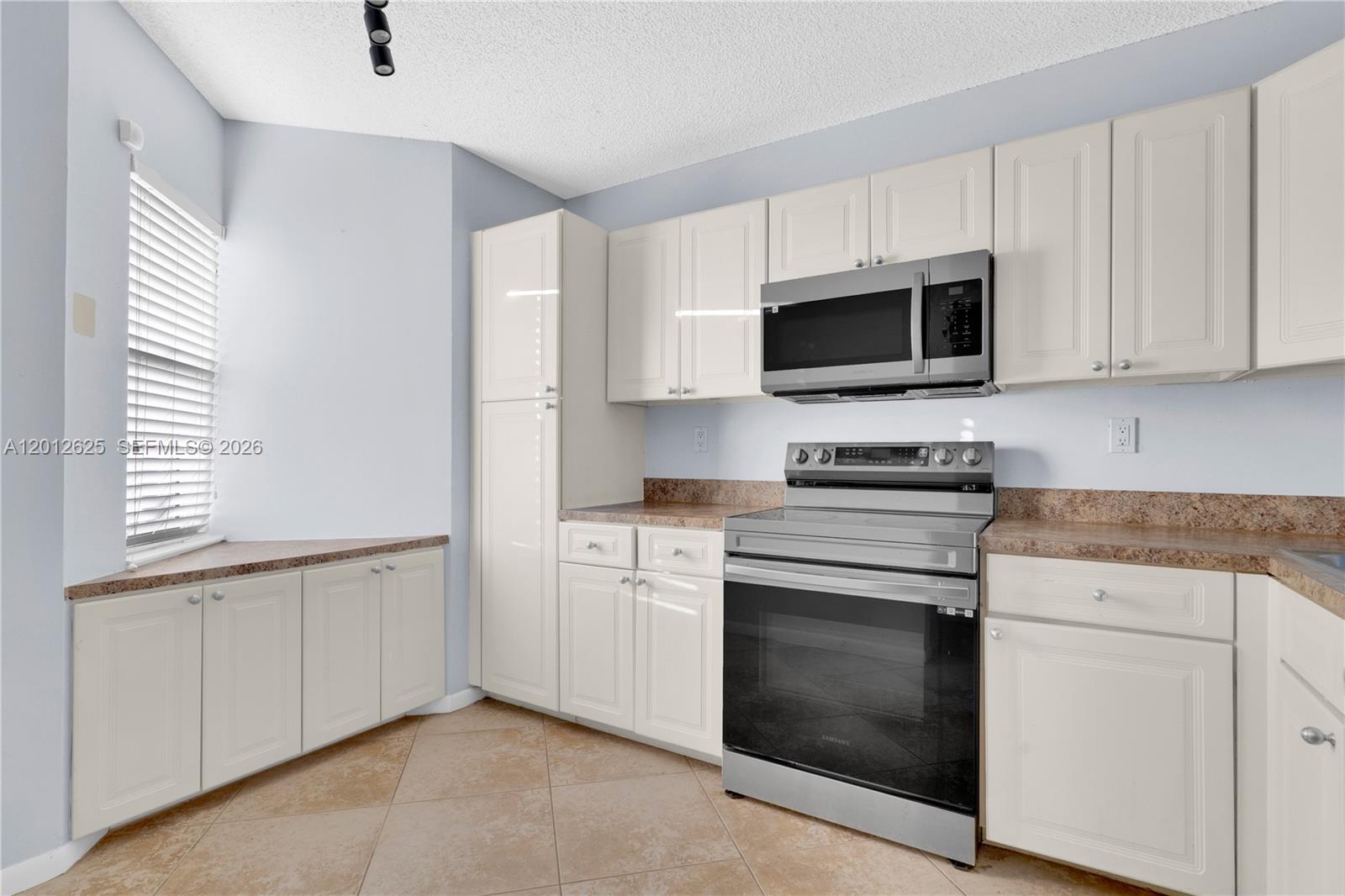 Property photo # 2