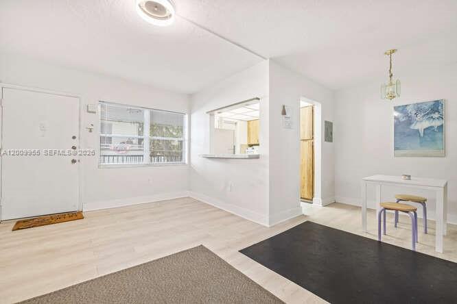 9140 Collins Ave Condo